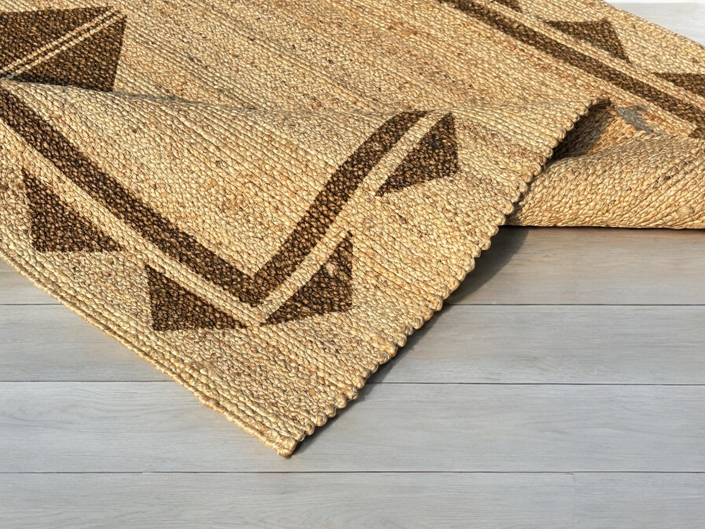 Hand Crafted Natural Jute Area Rug, 100% Jute, Elegant Design, Multiple Sizes