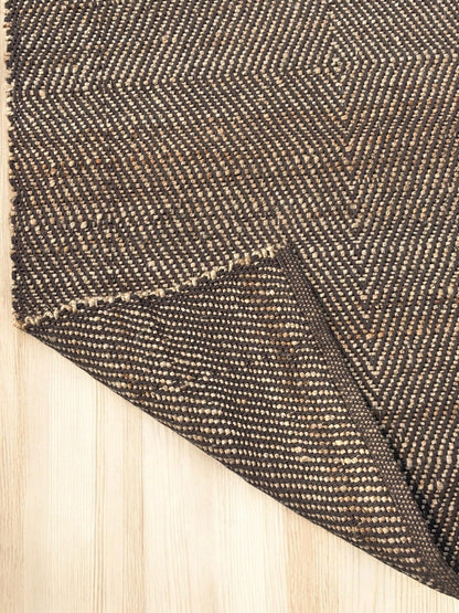 MAARSA WEAVES Jute Area Rug, Diamond Design, Natural Base with Colored Threads, Multiple Sizes and Colors